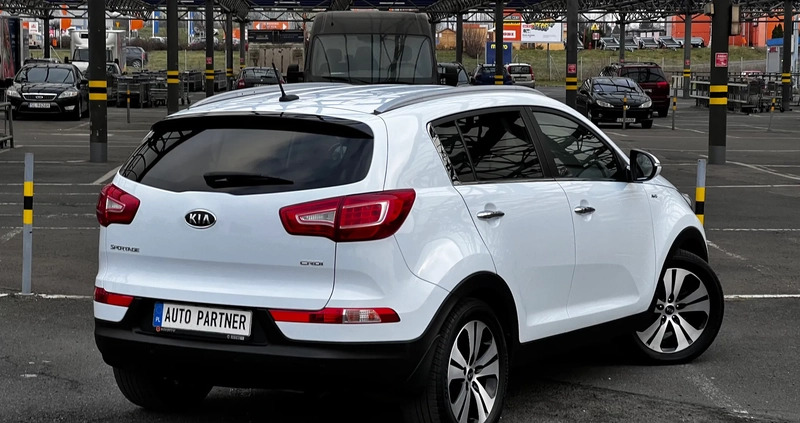 Kia Sportage cena 53500 przebieg: 186000, rok produkcji 2012 z Karczew małe 631